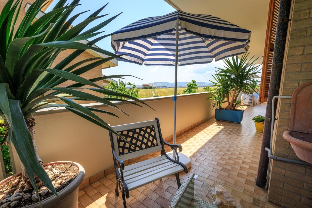 B&B Il Tiglio Porto SantʼElpidio Εξωτερικό φωτογραφία
